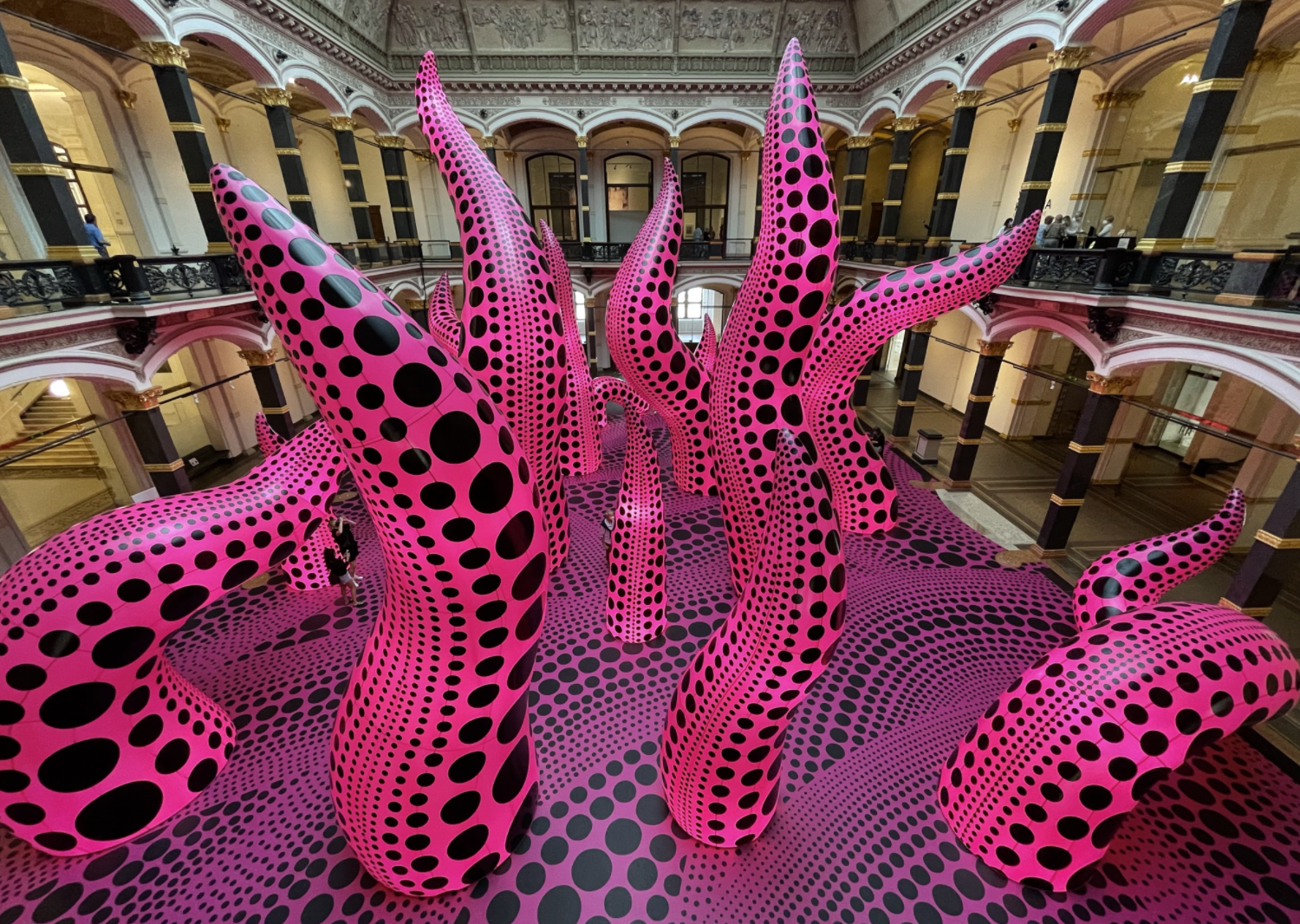 Yayoi Kusama in Gropius Bau