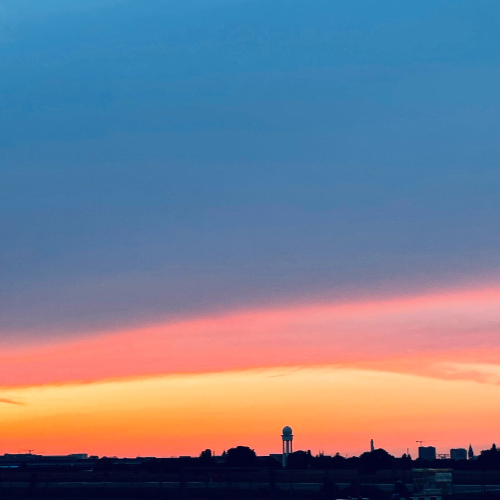 sunset at Tempelhofer Feld